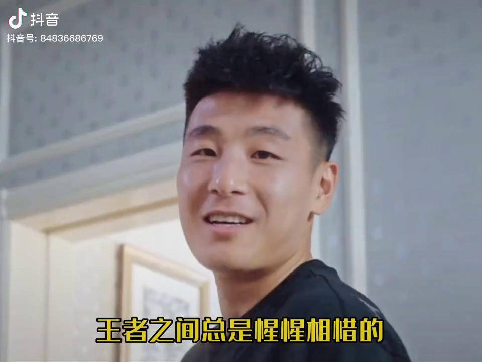 武磊传射建功，姆巴佩新星横空出世，场边球探频频记笔记